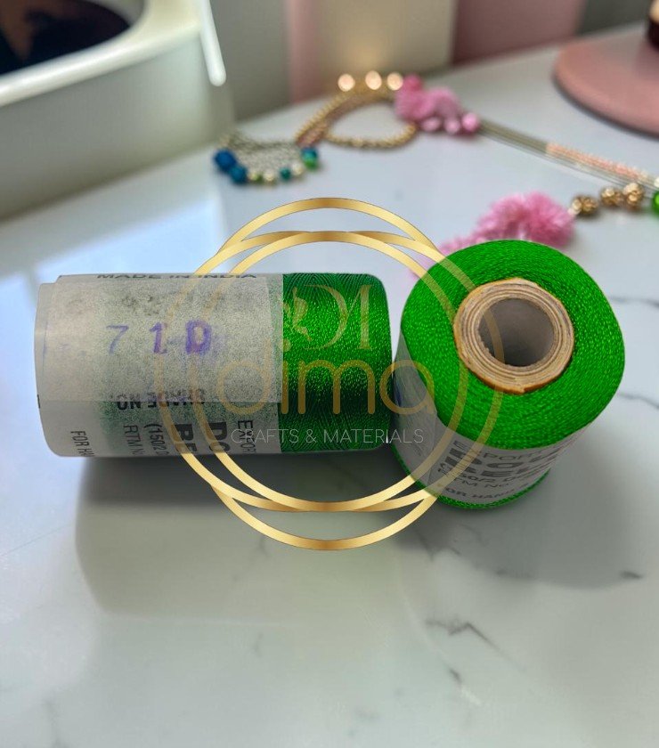 Double Bell Silk Thread Shade No. 71D Kelly Green