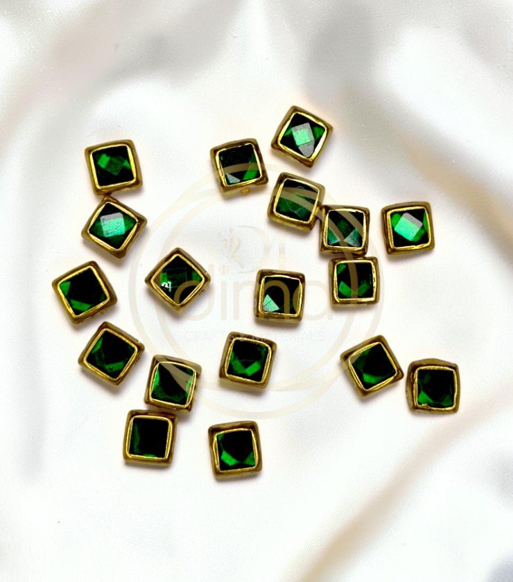 Glossy Square Shape Kundan Stones Dark Green Color 02