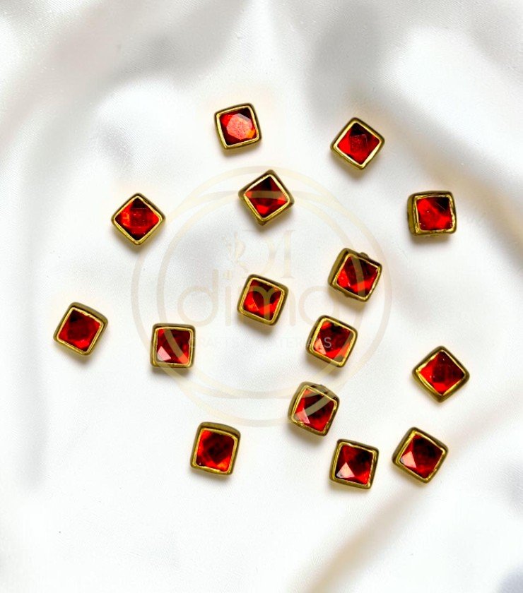 Glossy Square Shape Kundan Stones Red Color 01