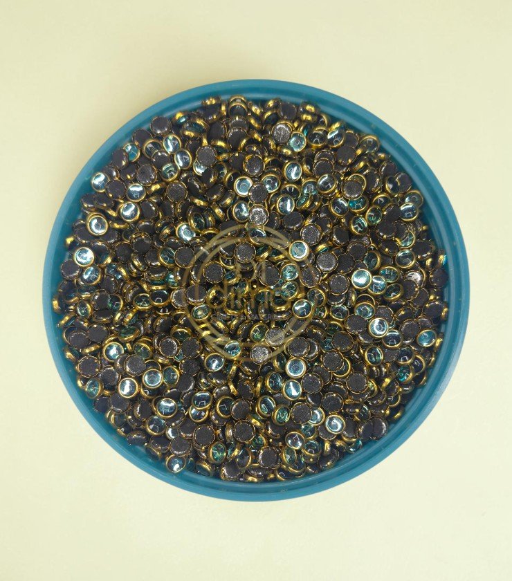 Glossy-Round-4mm-Kundan-Stones-Light-Blue-1