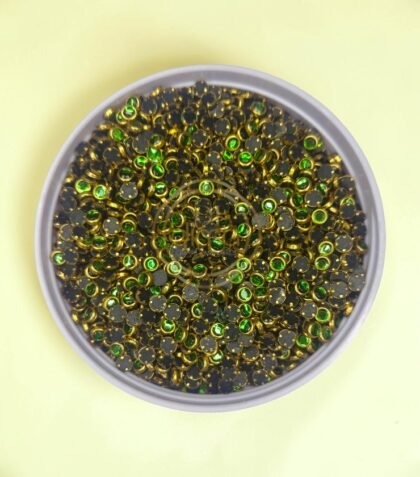 Glossy-Round-4mm-Kundan-Stones-Light-Green-1
