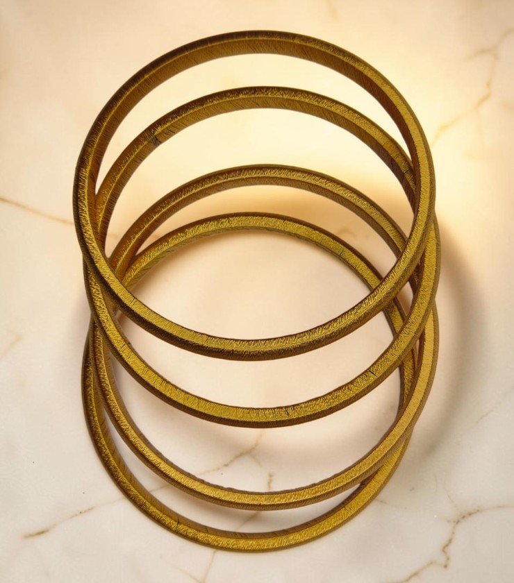 Round Wrapped Bangles 4 Cut 2 Round Wrapped Bangles 4 Cut 2